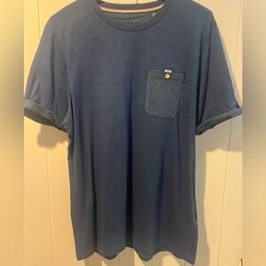 Men’s Ted Baker Navy Blue and white Poka-Dot Short Sleeve Tee Size 4